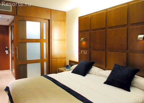 Tryp Azafata 5